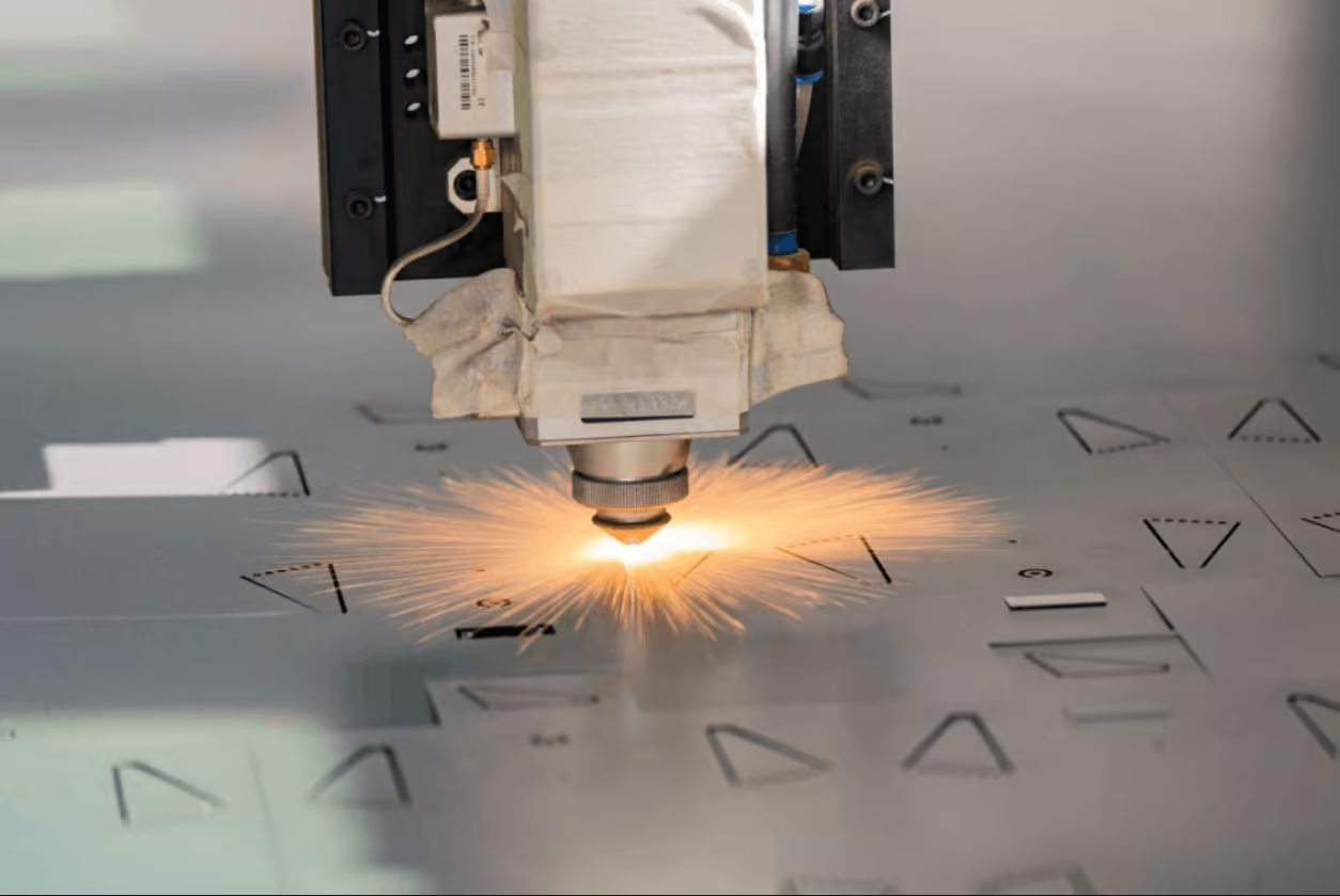 Laser Cutting Machine